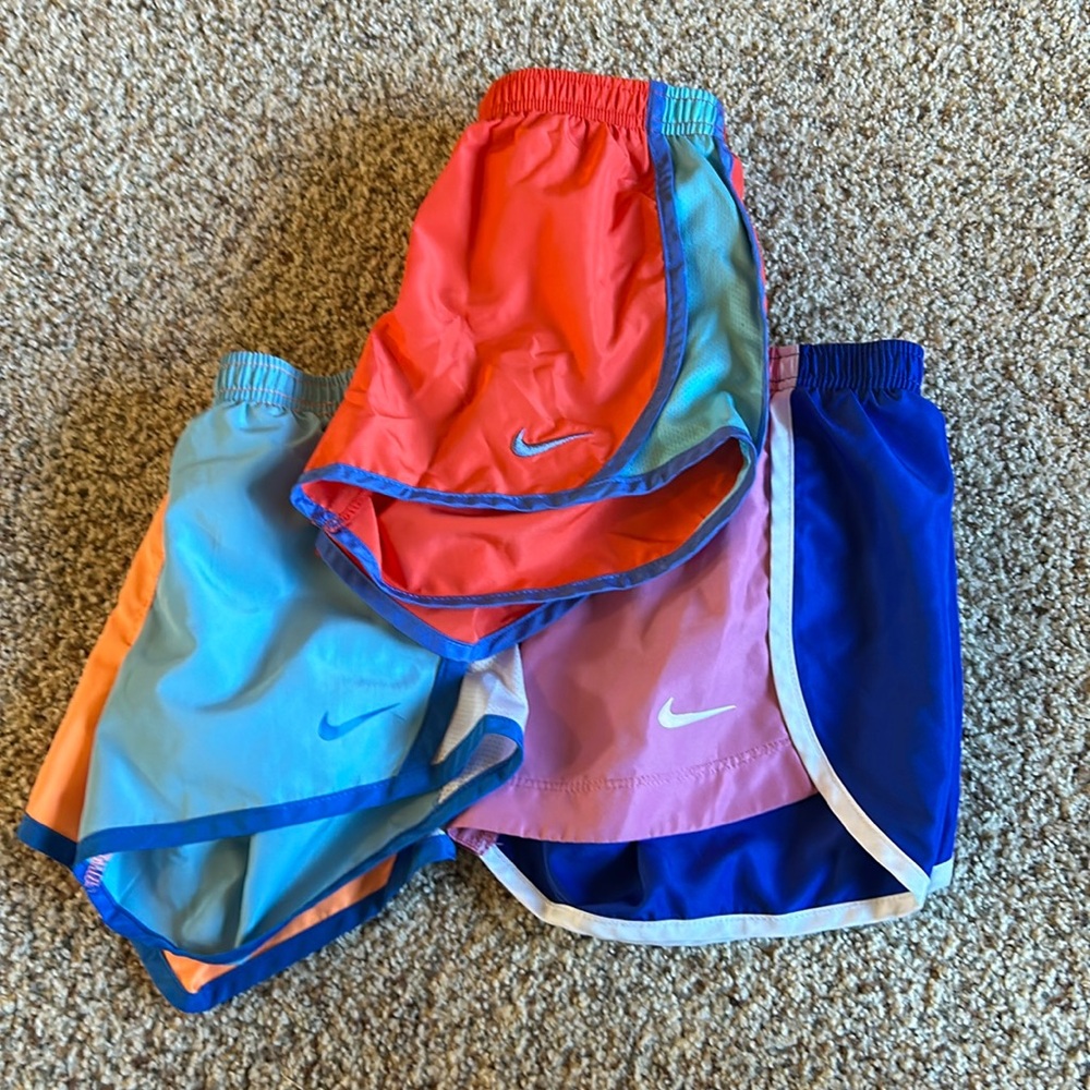 Nike Dri-Fit Girls Shorts. 3 Pair. Multi-Color.